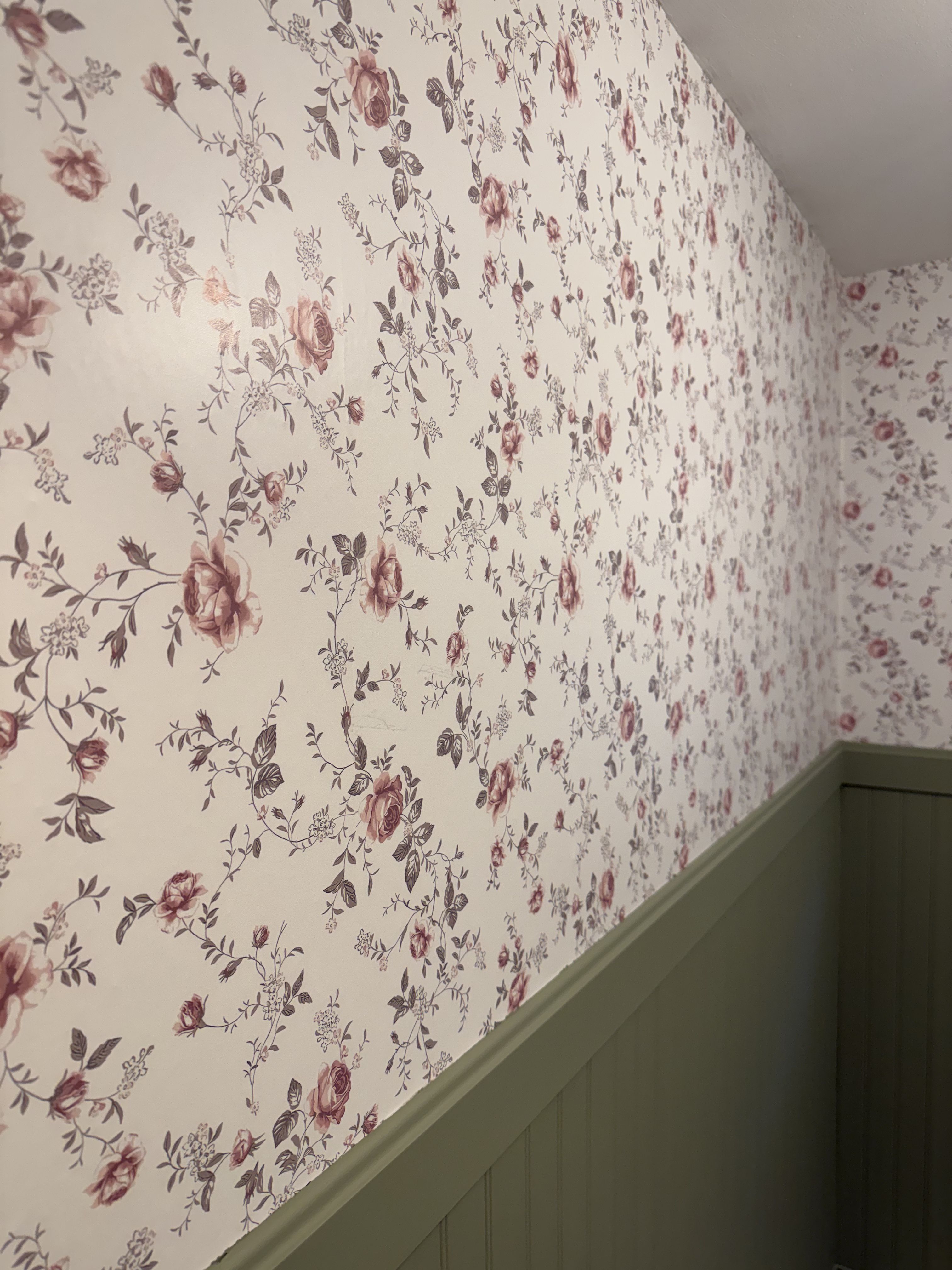Andover bathroom — floral wallpaper detail