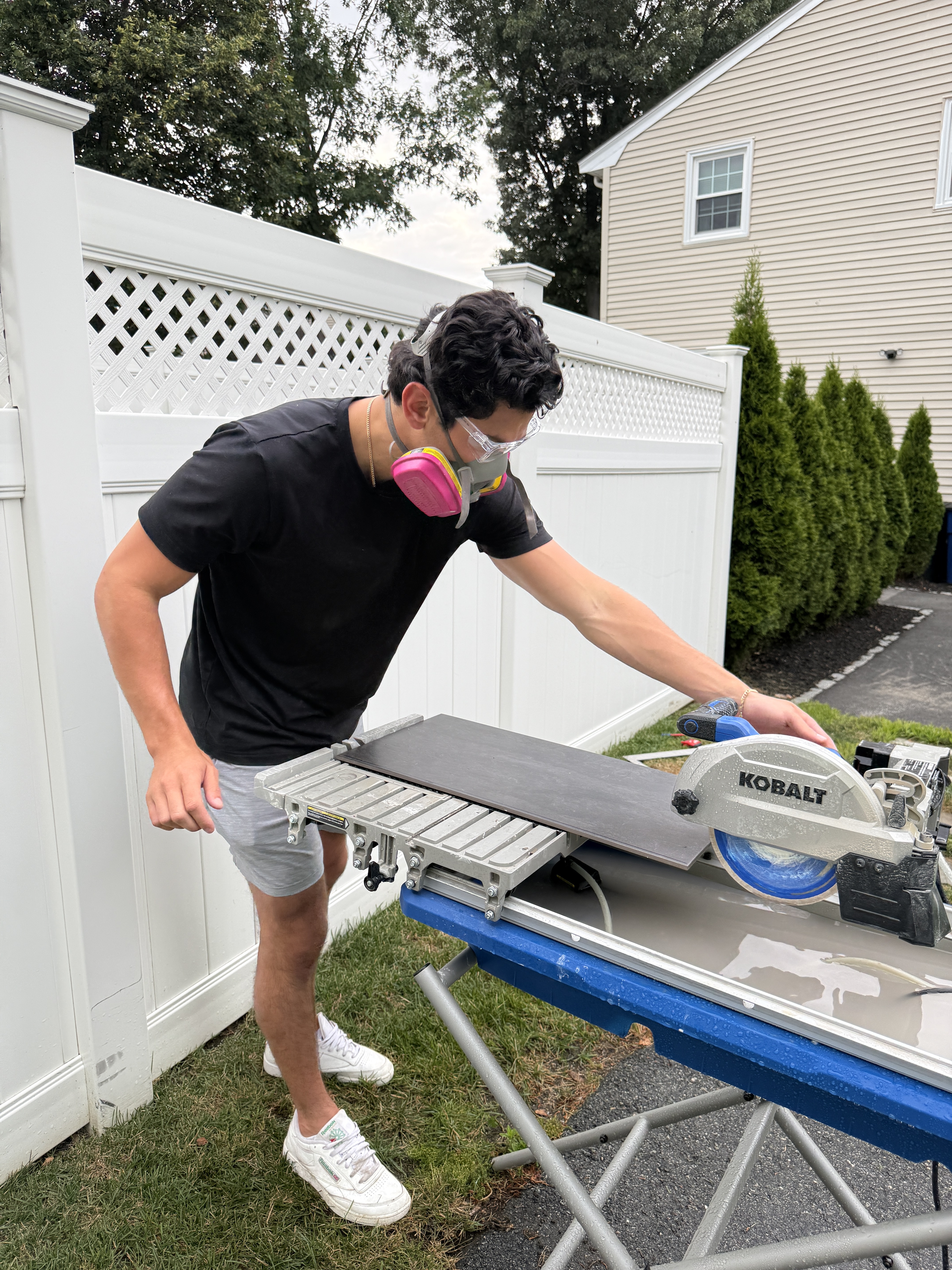 Cutting tile on a wet saw